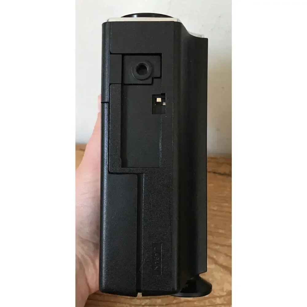Vtg Bell Howell Autoload 670 XL Japanese Super 8mm Film Camera w Case UNTESTED